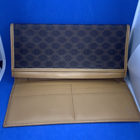 CELINE MACADAM BIFOLD WALLET - Picture 9 of 15